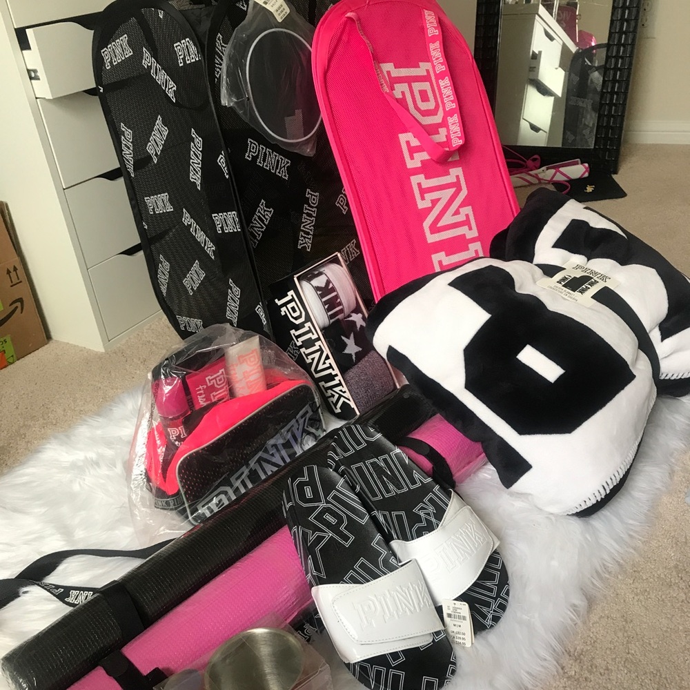 Vs pink lot